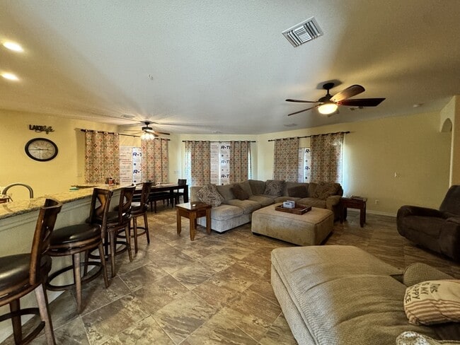 Building Photo - 2539 Bora Trl