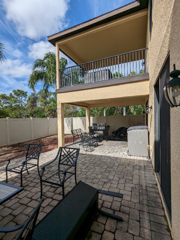 Building Photo - 1340 Talon Way