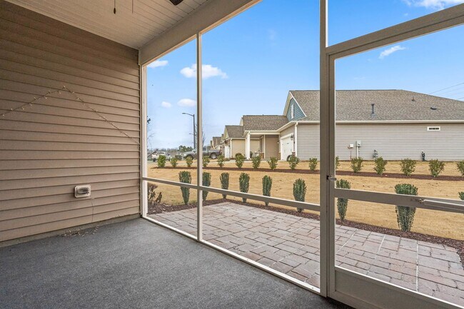 Building Photo - Amazing Durham Location - Easy commute to RTP, Brier Creek