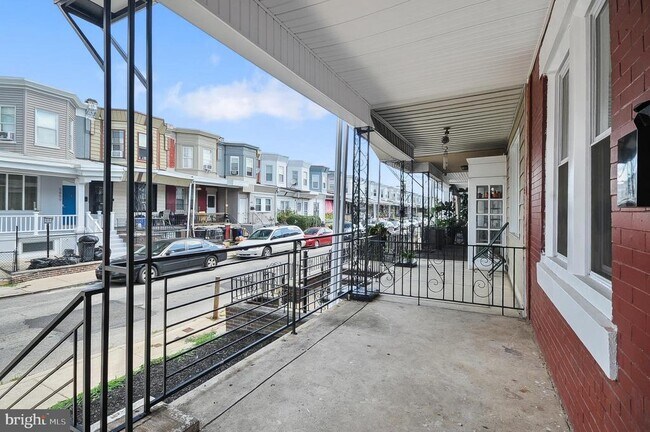 Building Photo - 5860 Osage Ave