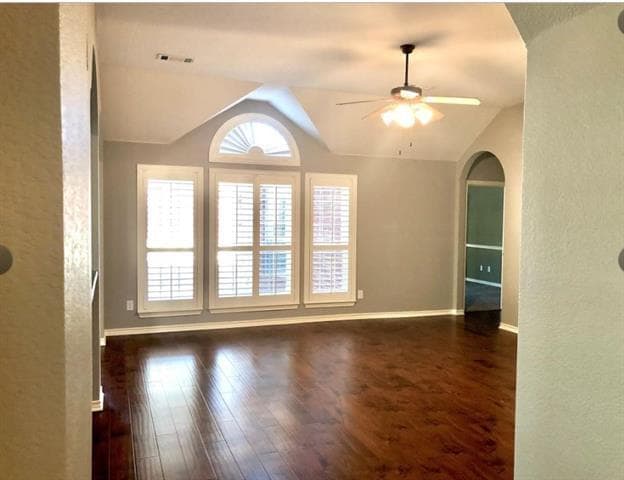 Building Photo - 11726 Pondview Ln