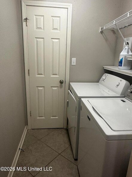 Building Photo - 1625 Martin Bluff Rd