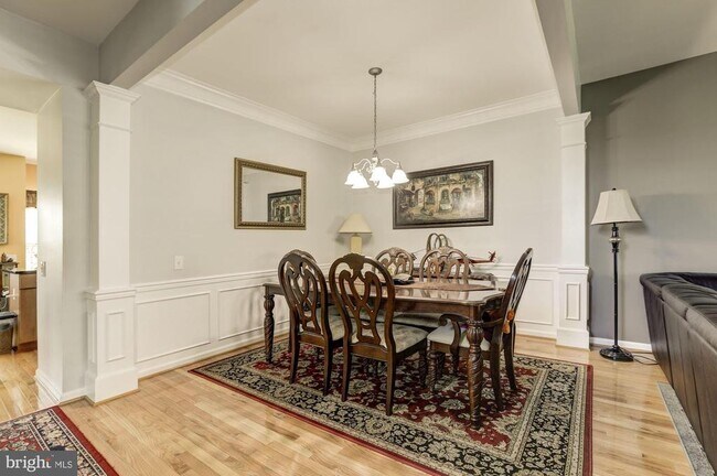 Building Photo - 43531 Heritage Gap Terrace