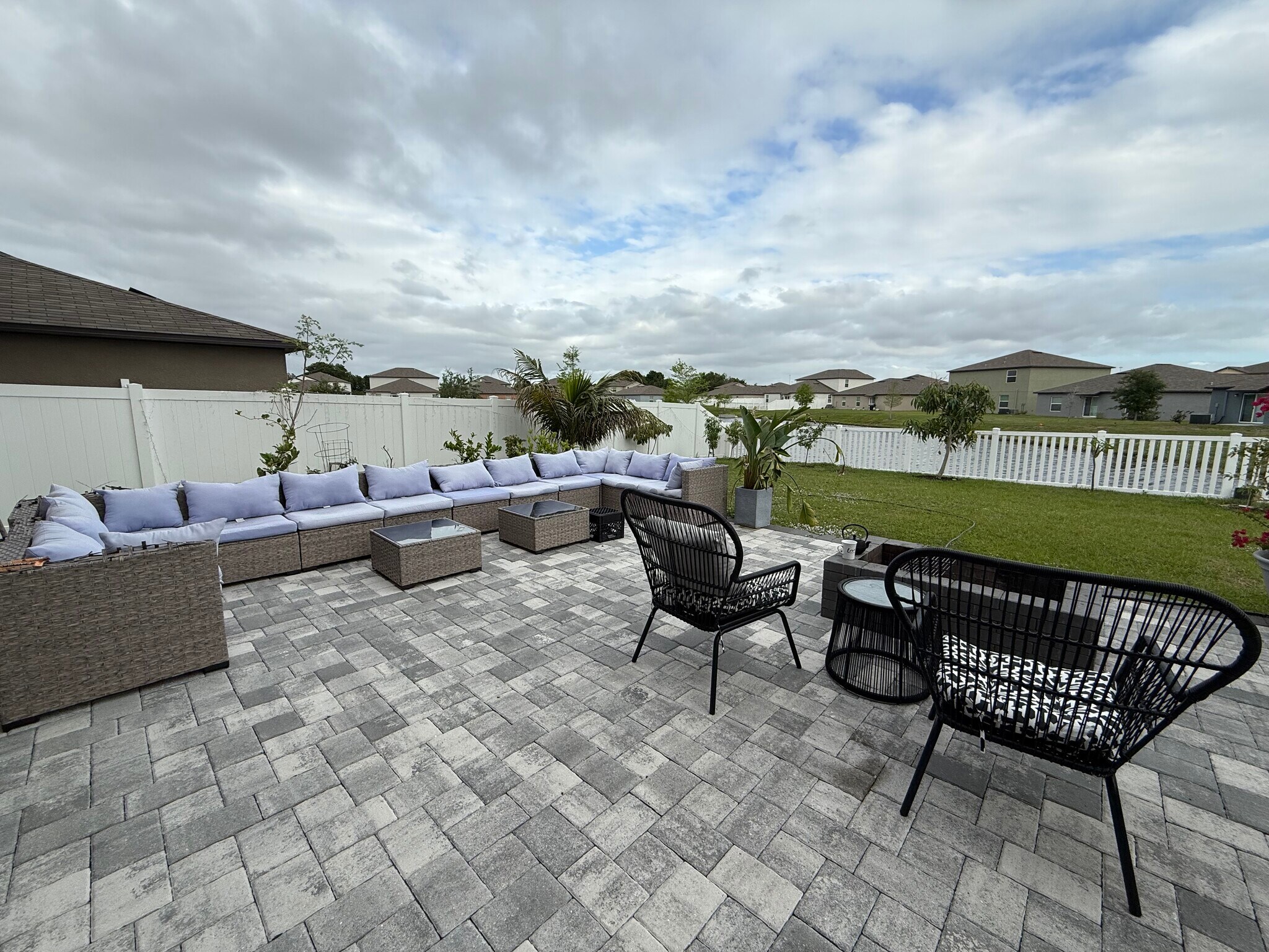 Building Photo - 4011 86th St E