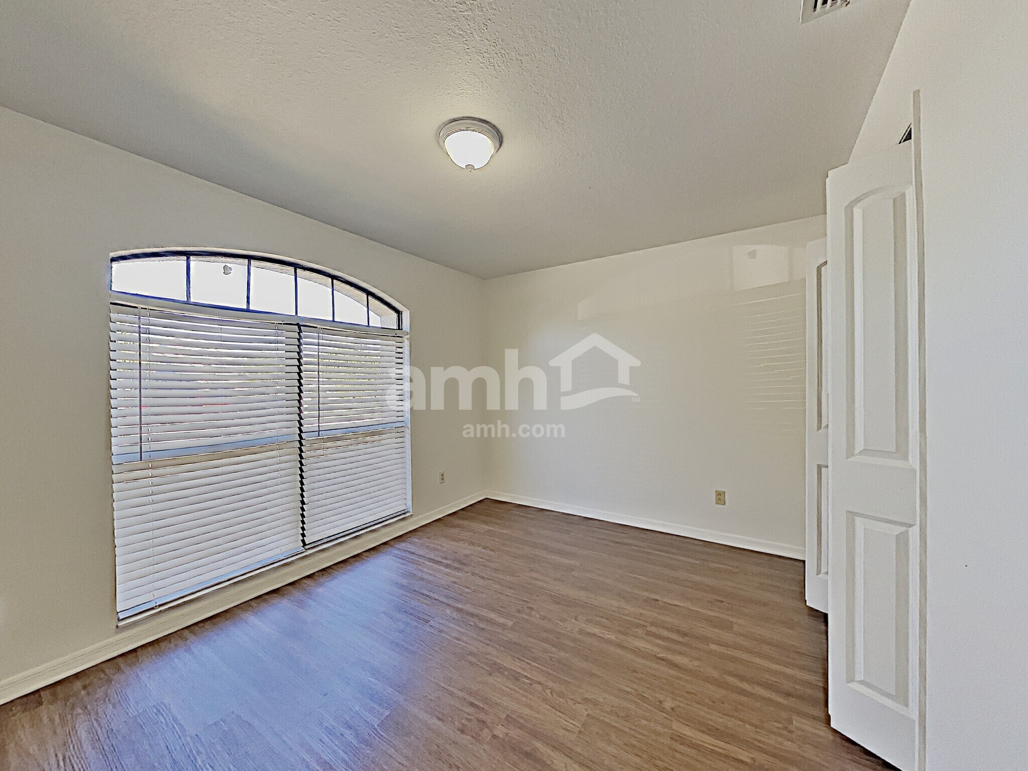 Building Photo - 1612 Westerly Dr