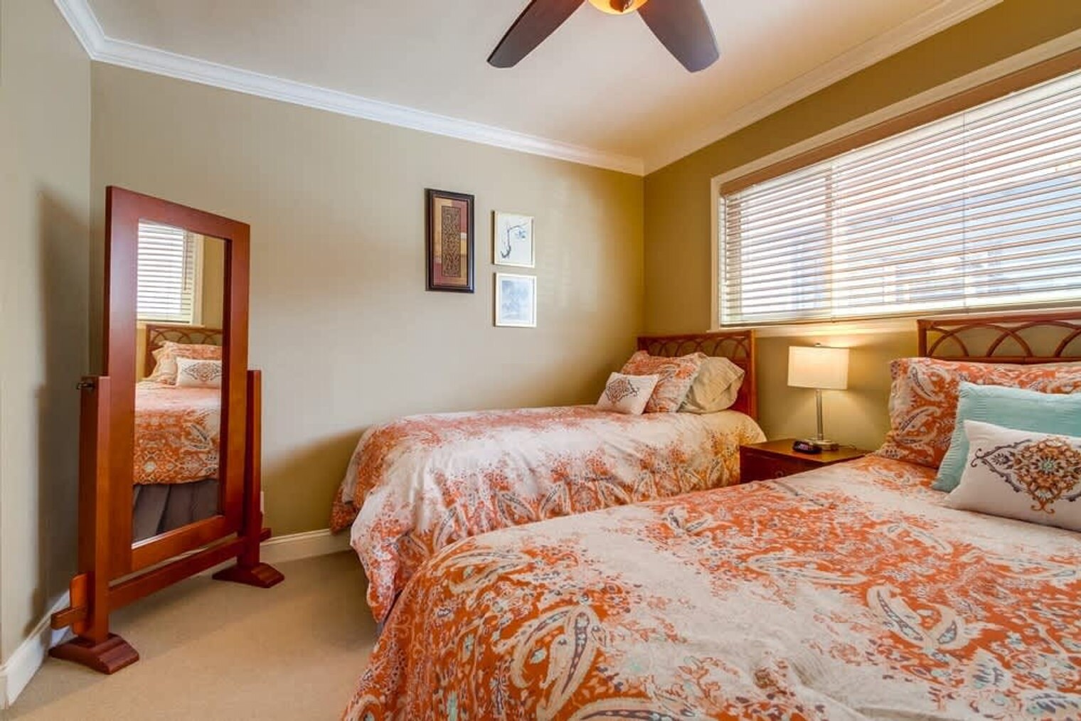 Building Photo - 3696 Bayside Walk