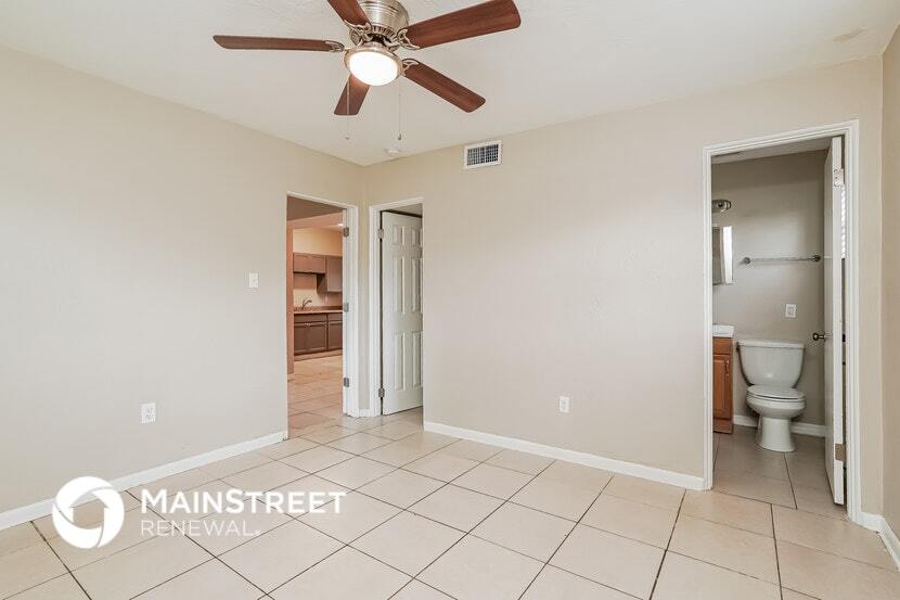 Building Photo - 1507 Gardenia Ave