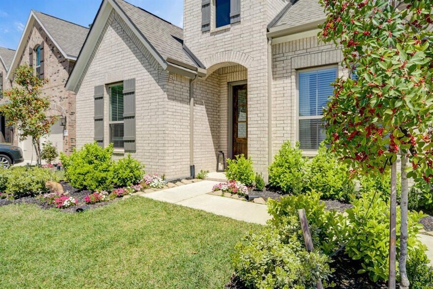 Building Photo - 2807 Jehlon Ln