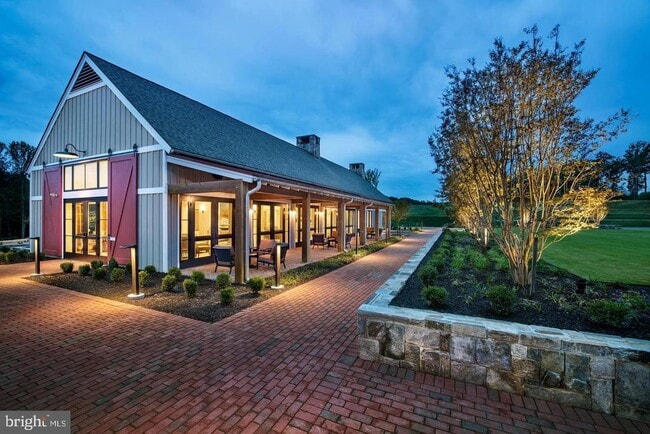 Building Photo - 1705 Cottonwood Grove Rd
