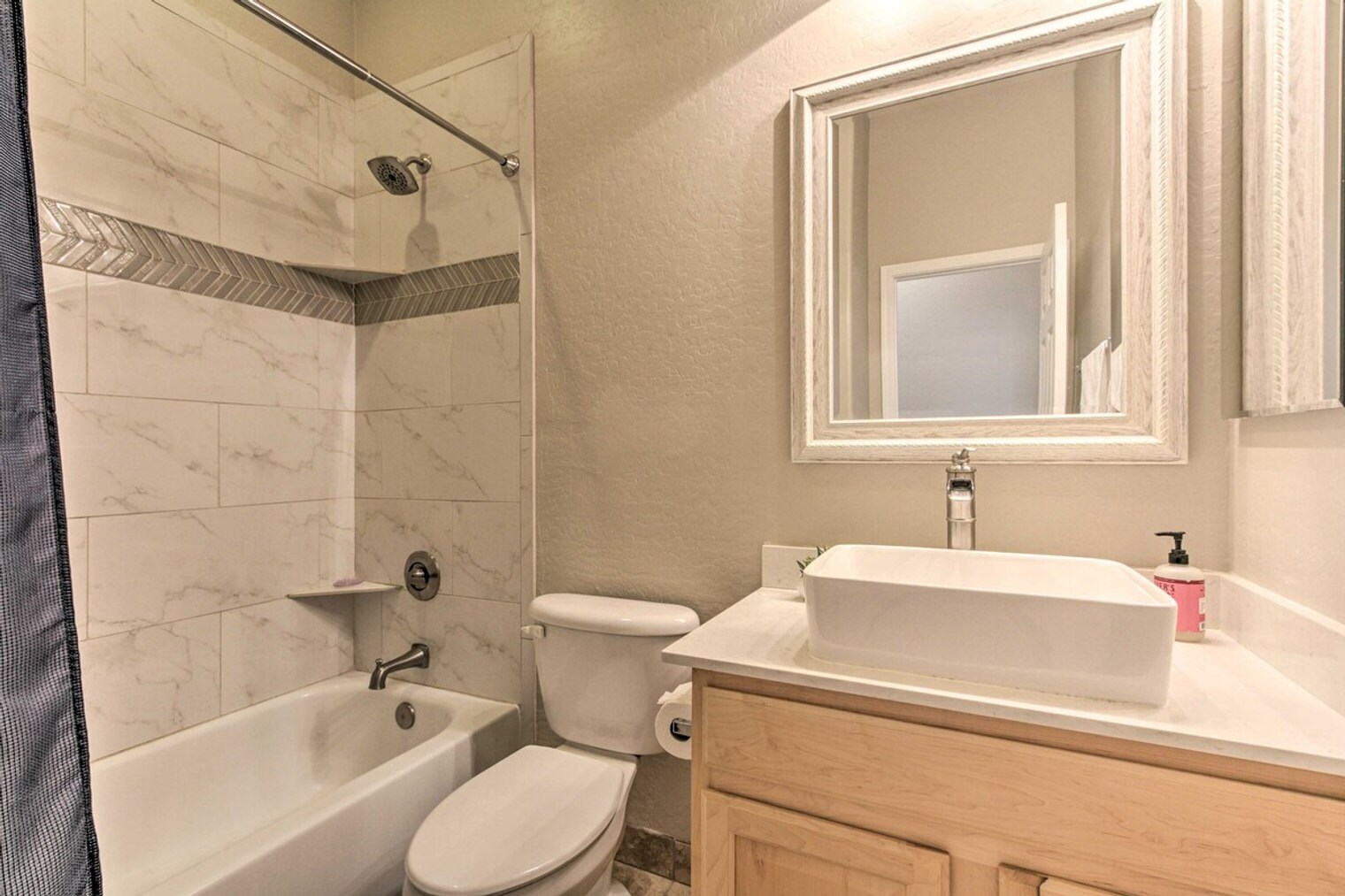 Building Photo - 3219 W Languid Ln