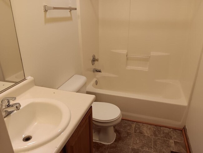 Building Photo - For Rent - Four-Bedroom Two-Bathroom Home Available NOW!