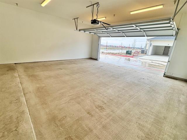 Building Photo - 11201 American Elm Wy