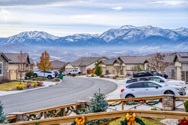 Building Photo - Panoramic views of the valley with a modern updated home!