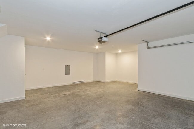 Building Photo - Big Ben Townhomes – Brand New 3 Bedroom Townhome | Attached 2-Stall Garage