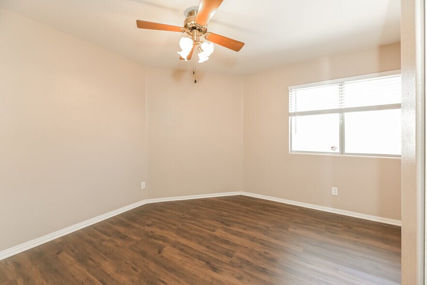 Building Photo - 170 Coastal Pier Ct