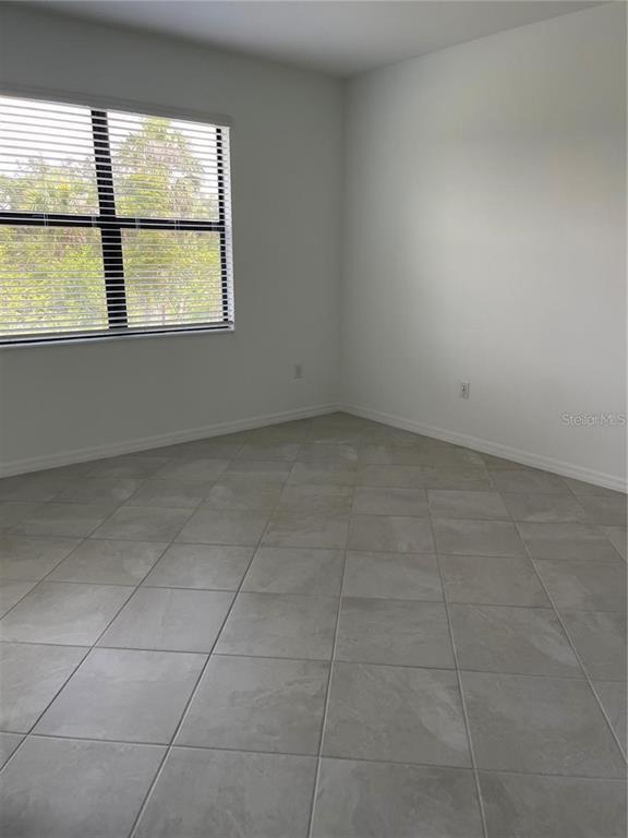 Building Photo - 2128 Bonito Wy