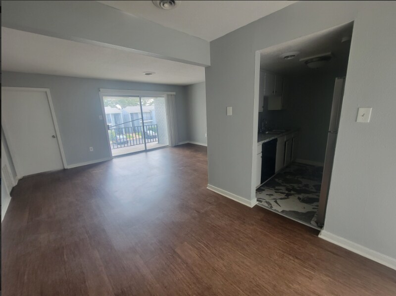 Building Photo - 225 W McDowell Rd