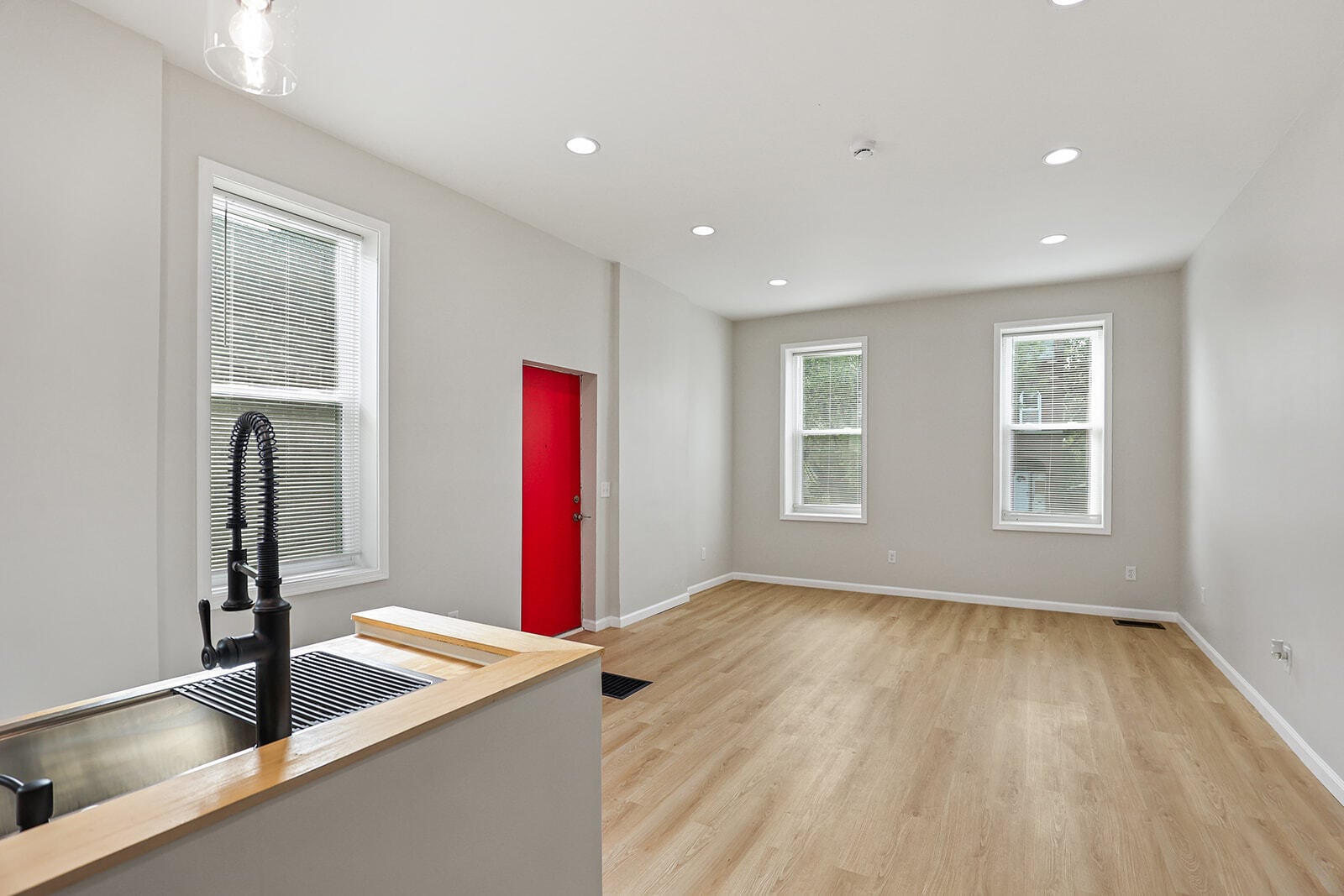 Building Photo - 3828 Wisconsin Ave