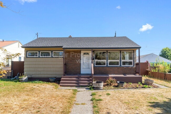 Primary Photo - 4614 N Whitehouse St