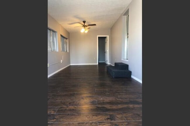 Building Photo - 7417 E Impala Ct