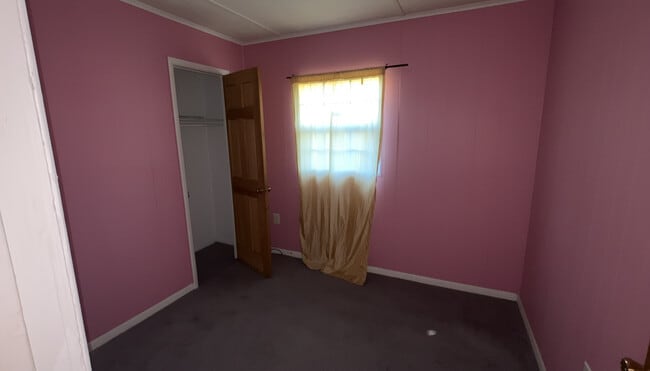 Building Photo - 2665 Chatsworth Ct