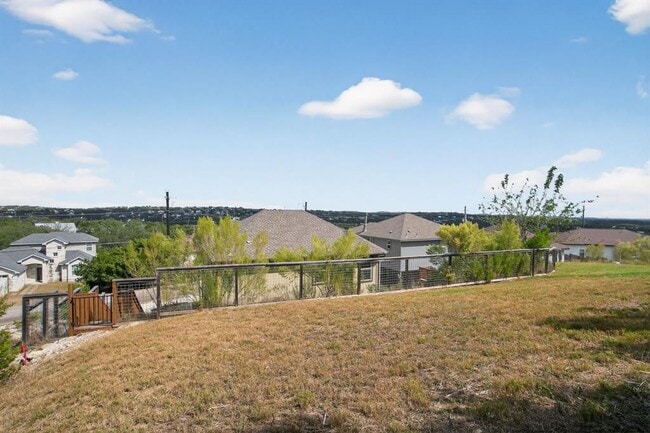 Building Photo - 10624 Lake Park Dr