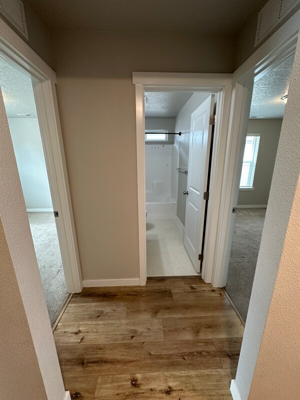 Building Photo - 11398 W Belgrave St