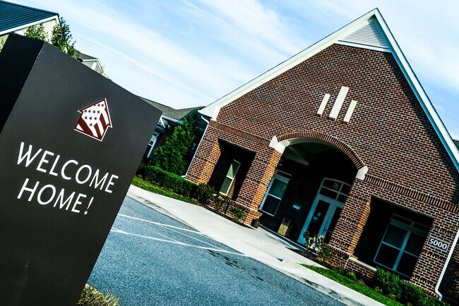 Building Photo - Independence Place Prince George (new)