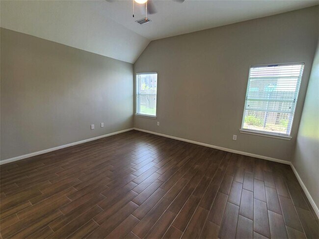 Building Photo - 18818 Harbor Key Cir