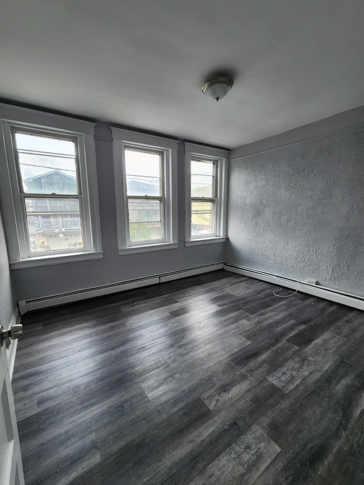 Building Photo - 119 Inslee Pl