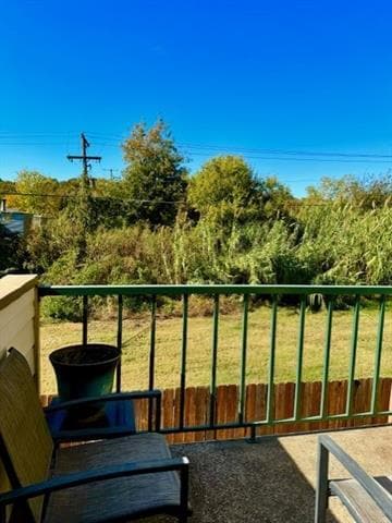 Building Photo - 2301 Basil Dr