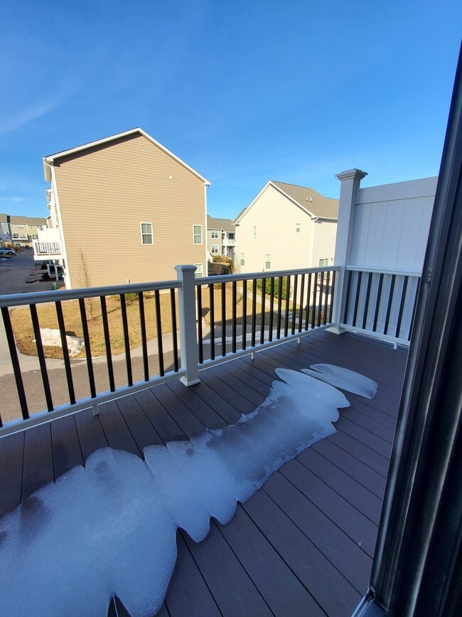 Building Photo - 160 Hamilton Ave NW