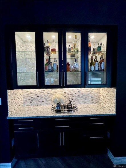 Building Photo - 25447 E Arbor Dr