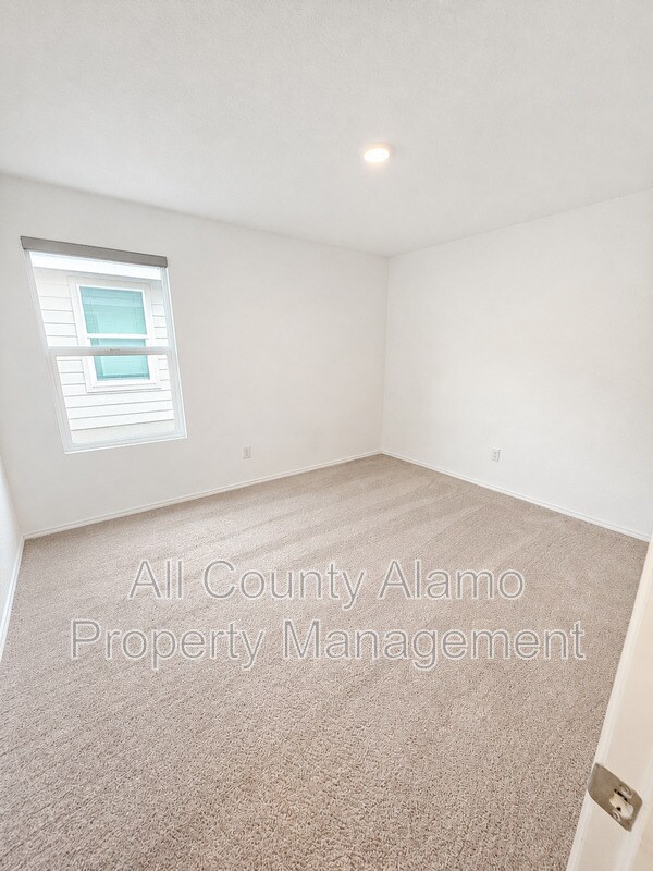Building Photo - 9258 Honey Mesquite