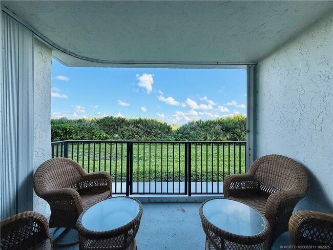 Building Photo - 9400 S Ocean Dr