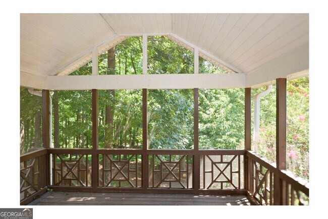 Building Photo - 3885 Waterford Dr