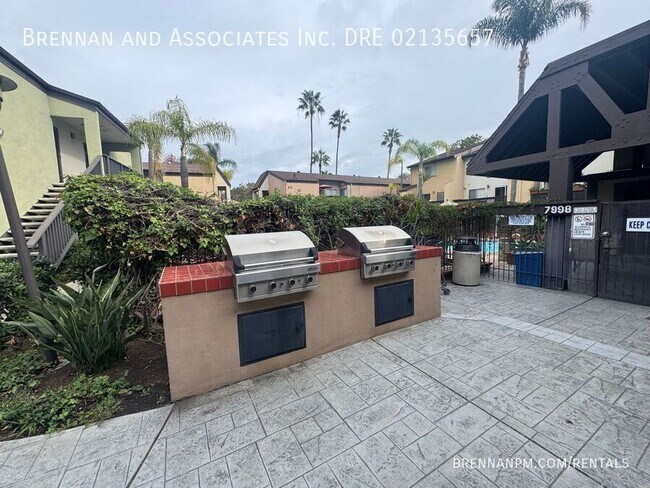 Building Photo - 7962 Mission Center Ct