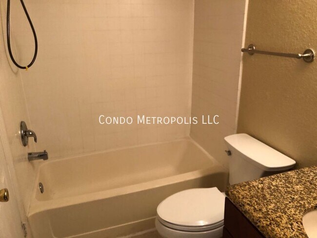 Building Photo - 5128 Conroy Rd