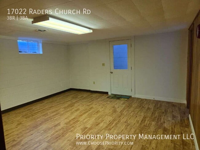 Building Photo - 17022 Raders Church Rd