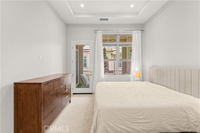 Building Photo - 144 Sunnyside