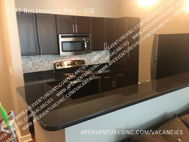 Building Photo - 2197 Nolensville Pk