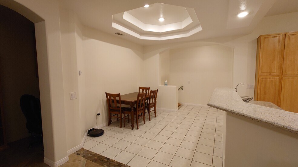 Building Photo - 201 Kaelyn St