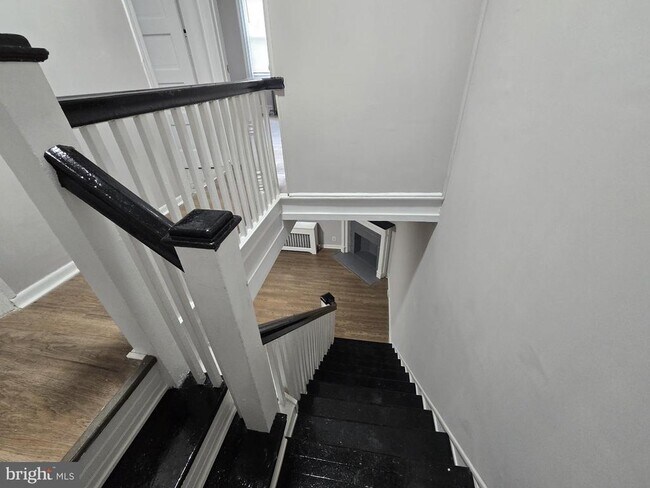 Building Photo - 1315 Fillmore St