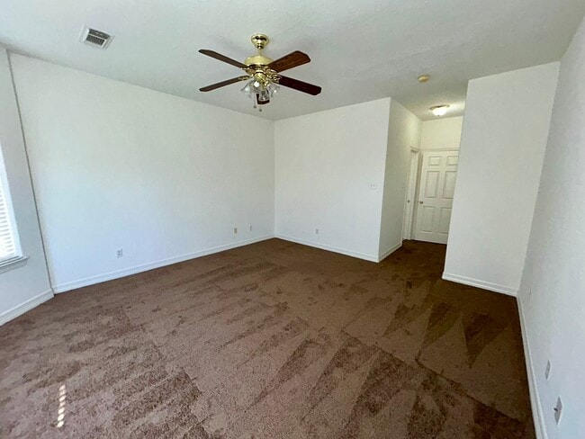 Building Photo - 1419 Miller Ave