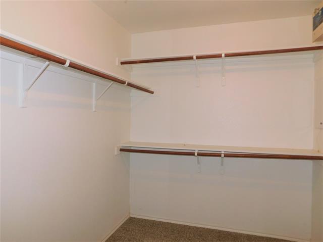 Building Photo - 835 Post Oak Pl