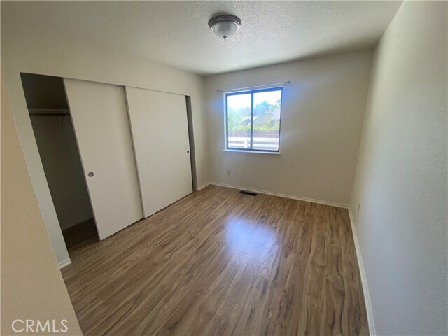 Building Photo - 19491 Mountain Meadow S