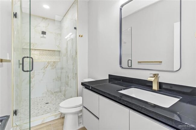 Building Photo - 103 Yosemite Dr