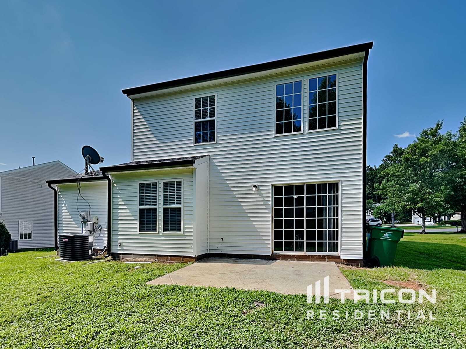 Building Photo - 9312 Tiger Lily Ln