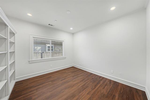 Building Photo - 7012 Duffield Dr