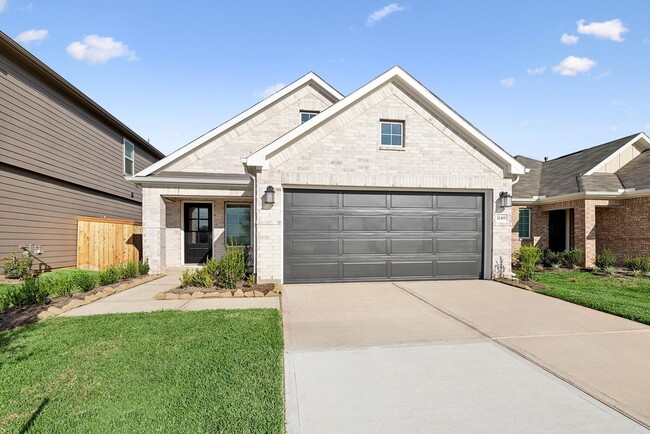 Building Photo - 32419 Sunbeam Dr